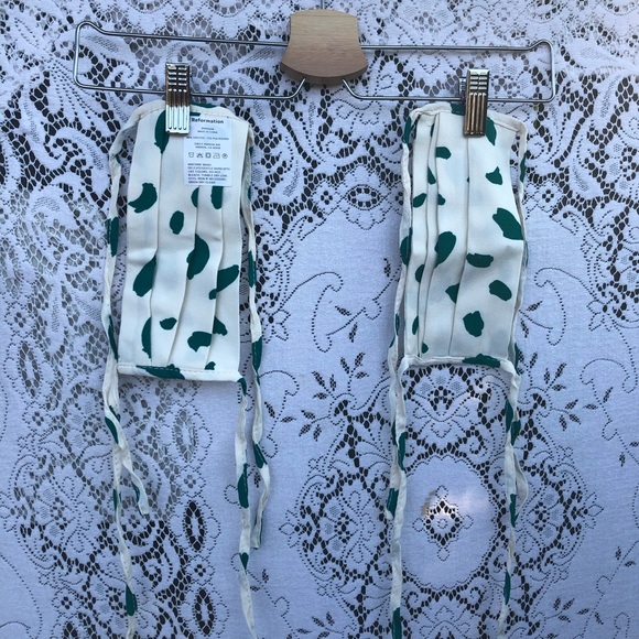 Reformation Accessories - 2 never used reformation face masks! 🌿